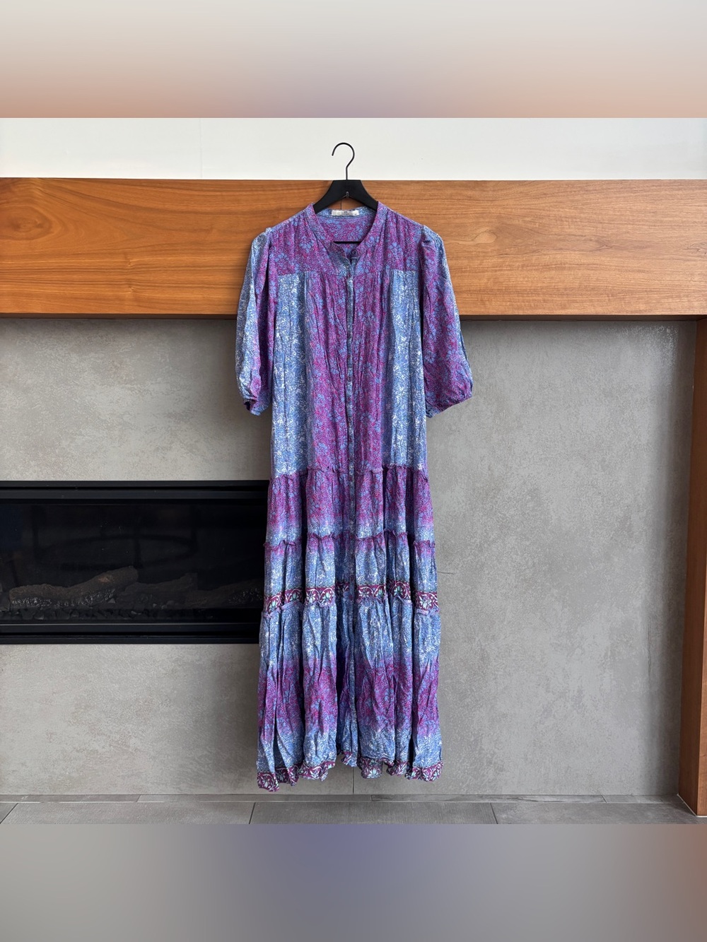 Last Queen Maxi Dress, Size M/L